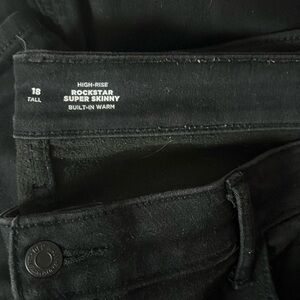 Old Navy High-Rise Rockstar Super Skinny Jeans with Built-In Warm (fleece lined)